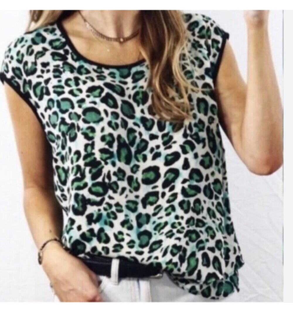 Cabi 3260 jungle top size M
